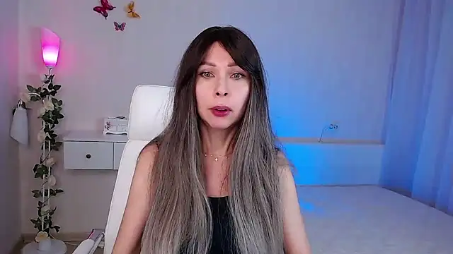 wendifoste online show from February 2025 06:59:01 PM