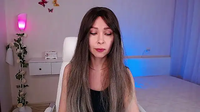 wendifoste online show from February 2025 04:21:01 PM