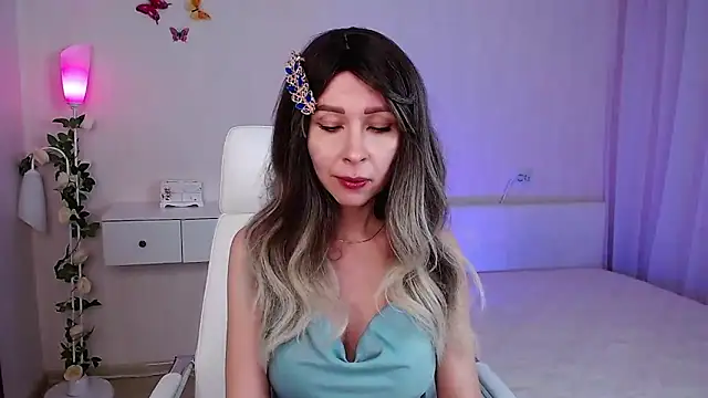 wendifoste online show from March 2025 07:49:02 PM