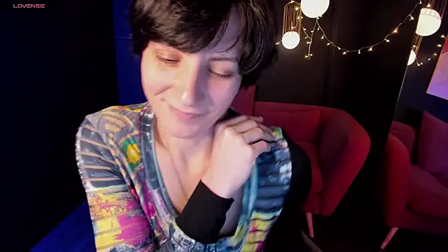 Snapshot of LorenDaze chatting on January 2025 04:52:02 PM LorenDaze online show from January 2025 04:52:02 PM