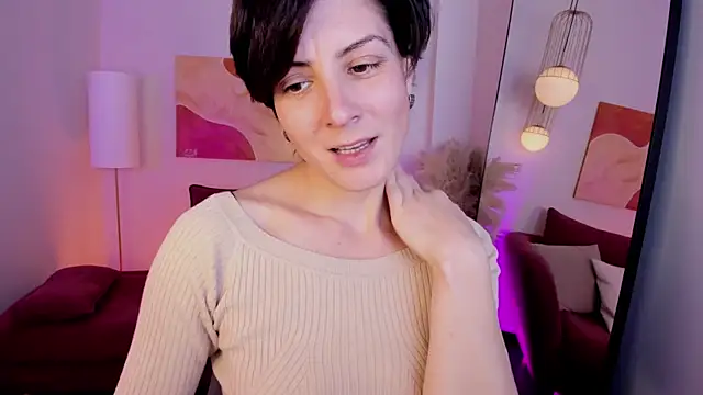 Snapshot of LorenDaze chatting on November 2025 02:27:01 PM LorenDaze online show from November 2025 02:27:01 PM