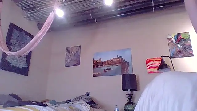 Snapshot of eatmeplease44 chatting on March 2026 04:23:01 PM eatmeplease44 online show from March 2026 04:23:01 PM