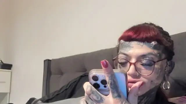 tamarapervert online show from April 2026 10:47:02 PM