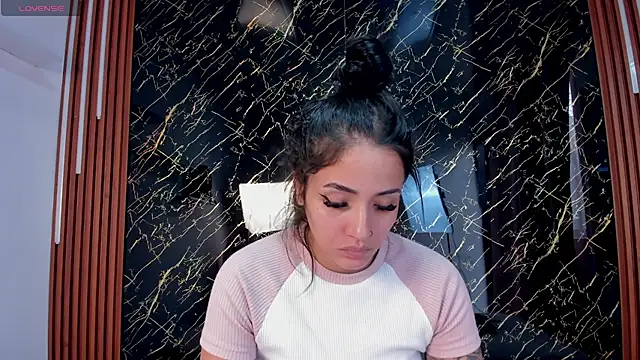 Tamara-evans online show from January 2026 07:27:02 PM