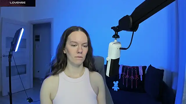 DivineBite online show from March 2026 02:19:01 PM