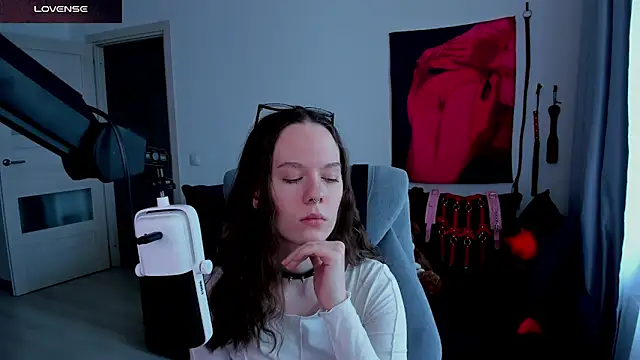 DivineBite online show from May 2026 11:51:02 AM