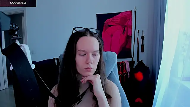 DivineBite online show from May 2026 11:50:02 AM
