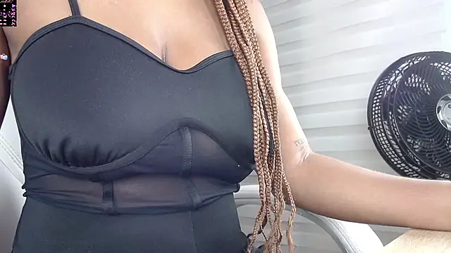 Snapshot of kimara_lion chatting on February 2025 03:12:02 AM kimara lion online show from February 2025 03:12:02 AM