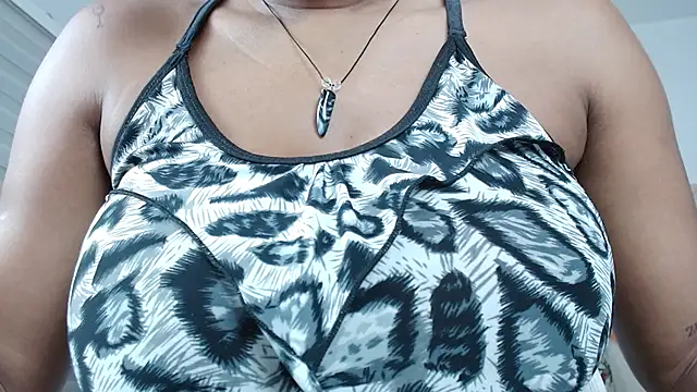 Snapshot of kimara_lion chatting on March 2025 03:34:01 AM kimara lion online show from March 2025 03:34:01 AM