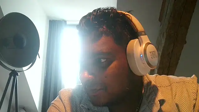 Bandusrilankasexymen online show from February 2025 12:17:01 PM