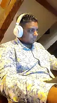 Bandusrilankasexymen online show from March 2025 02:57:02 AM