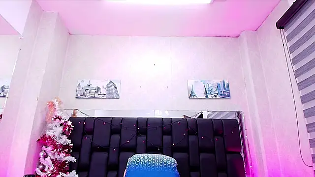  carolina fox online show from January 2025 06:10:01 AM