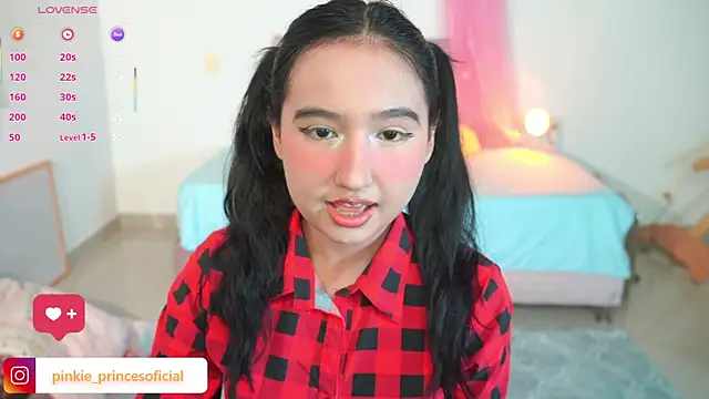 Pinkie Princes online show from April 2026 12:08:01 AM