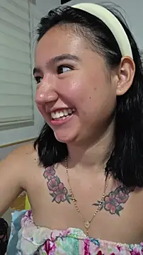 Pinkie Princes online show from June 2026 12:32:02 AM