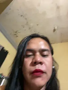 sweetyula online show from May 2026 12:39:01 AM