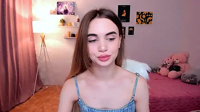 Snapshot of aPieceOfJoy chatting on February 2025 10:28:01 PM aPieceOfJoy online show from February 2025 10:28:01 PM