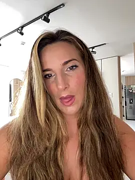 Snapshot of Thescorpionfr chatting on February 2026 04:46:01 PM Thescorpionfr online show from February 2026 04:46:01 PM