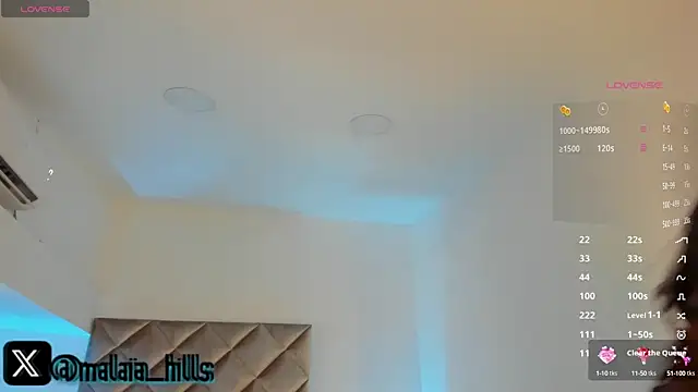 Snapshot of malaia_hills chatting on January 2025 07:26:02 PM malaia hills online show from January 2025 07:26:02 PM