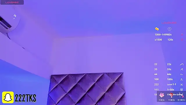 Snapshot of malaia_hills chatting on March 2025 07:31:02 PM malaia hills online show from March 2025 07:31:02 PM