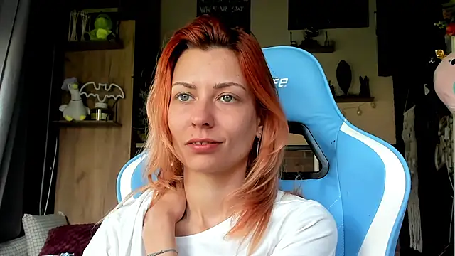 Snapshot of karo123421 chatting on May 2026 05:45:01 AM karo123421 online show from May 2026 05:45:01 AM