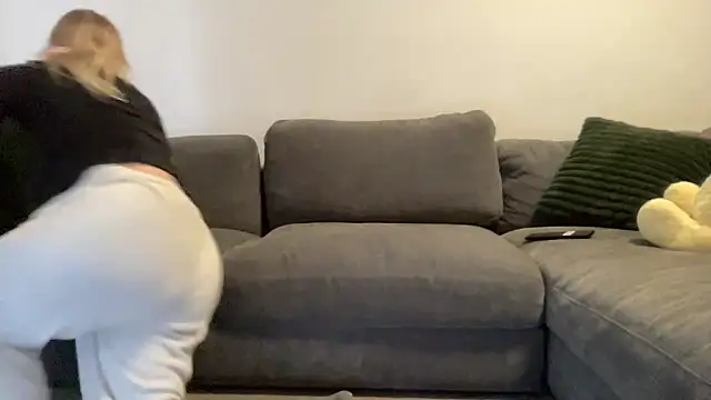 Snapshot of bigboobybaby@xh chatting on April 2026 11:20:02 PM bigboobybabyxh online show from April 2026 11:20:02 PM