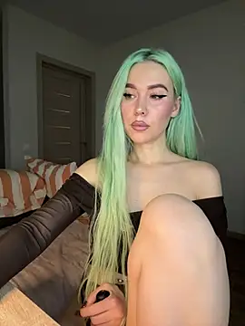 Snapshot of xDinnax chatting on January 2025 12:36:02 PM xDinnax online show from January 2025 12:36:02 PM