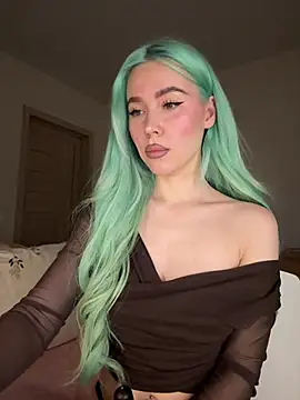 Snapshot of xDinnax chatting on March 2025 05:28:01 PM xDinnax online show from March 2025 05:28:01 PM