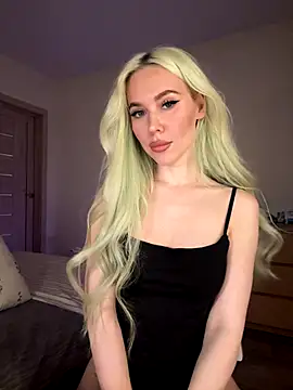 Snapshot of xDinnax chatting on September 2025 02:33:02 PM xDinnax online show from September 2025 02:33:02 PM