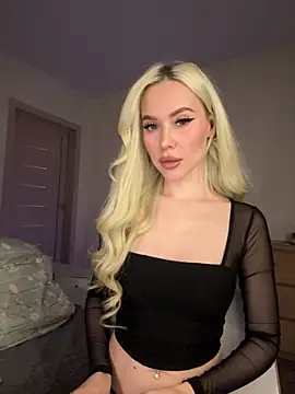 Snapshot of xDinnax chatting on October 2025 03:25:02 PM xDinnax online show from October 2025 03:25:02 PM