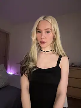 xDinnax online show from March 2026 10:08:02 AM