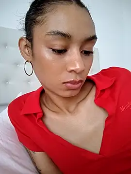 Leaberry online show from November 2025 03:55:01 PM