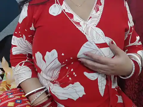 HOT CHILLY online show from July 2026 11:01:02 AM