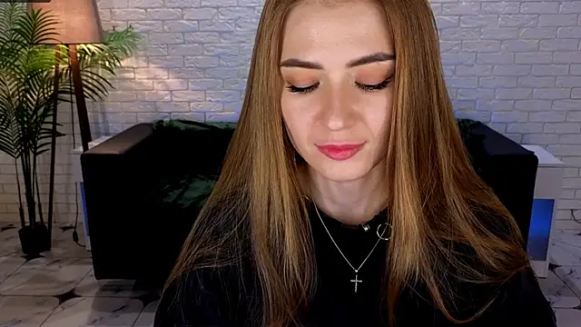 Snapshot of Adelyna_Bird chatting on March 2025 11:07:01 AM Adelyna Bird online show from March 2025 11:07:01 AM