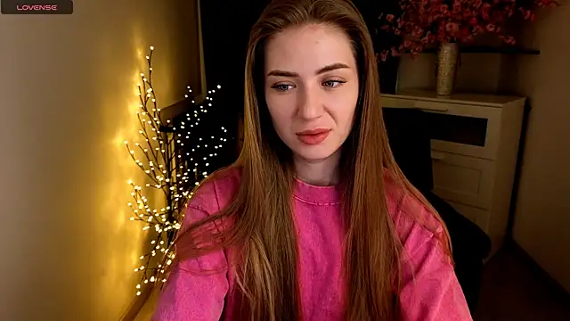 Adelyna Bird online show from May 2026 06:30:01 AM