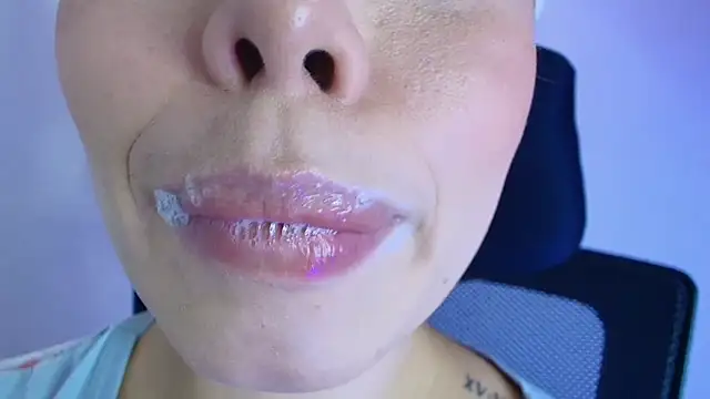 lisbet21x online show from February 2026 08:18:02 PM