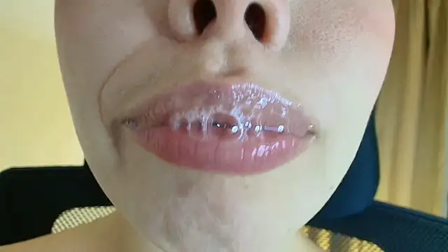 lisbet21x online show from May 2026 09:55:01 PM
