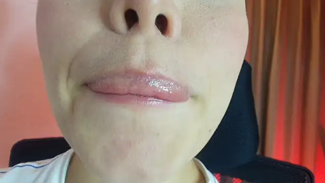 lisbet21x online show from July 2026 08:33:02 PM
