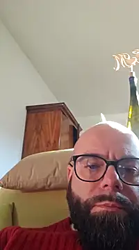 Snapshot of Dolceporco19 chatting on December 2024 01:47:01 PM Dolceporco19 online show from December 2024 01:47:01 PM