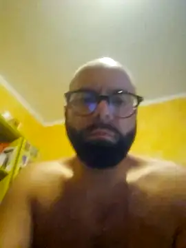 Snapshot of Dolceporco19 chatting on September 2025 04:17:01 PM Dolceporco19 online show from September 2025 04:17:01 PM