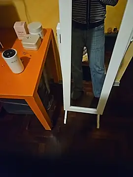 Snapshot of Dolceporco19 chatting on October 2025 05:14:02 PM Dolceporco19 online show from October 2025 05:14:02 PM