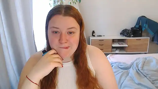Snapshot of PolinaSalvatore chatting on April 2026 02:07:02 PM PolinaSalvatore online show from April 2026 02:07:02 PM