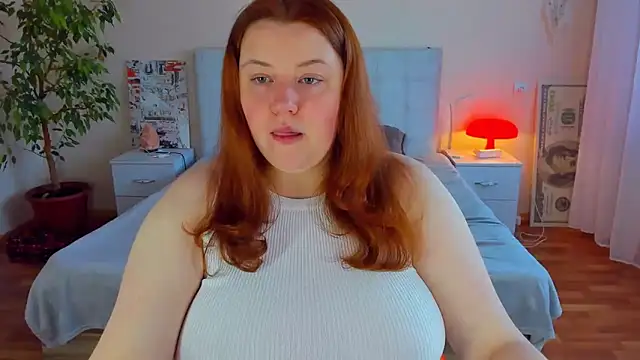 Snapshot of PolinaSalvatore chatting on April 2026 01:20:01 PM PolinaSalvatore online show from April 2026 01:20:01 PM