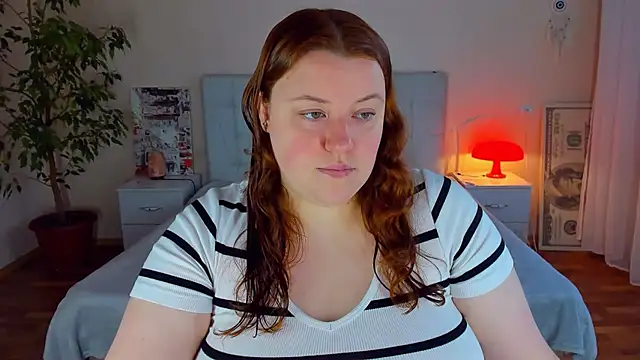 Snapshot of PolinaSalvatore chatting on April 2026 03:49:02 PM PolinaSalvatore online show from April 2026 03:49:02 PM
