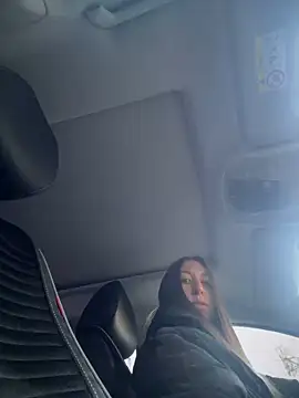 EvaCatt online show from January 2025 06:14:01 AM