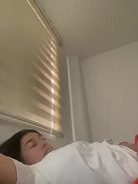 andreaisis2 online show from March 2025 05:39:02 PM