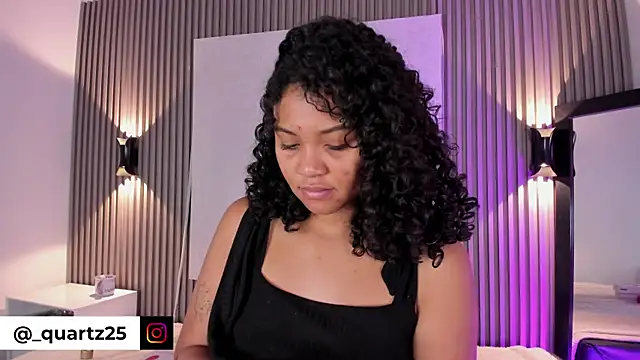 Snapshot of Zafiiraa chatting on February 2026 11:31:02 AM Zafiiraa online show from February 2026 11:31:02 AM