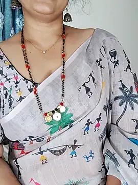 Snapshot of Indian_desi_wife chatting on December 2025 03:03:02 AM Indian desi wife online show from December 2025 03:03:02 AM