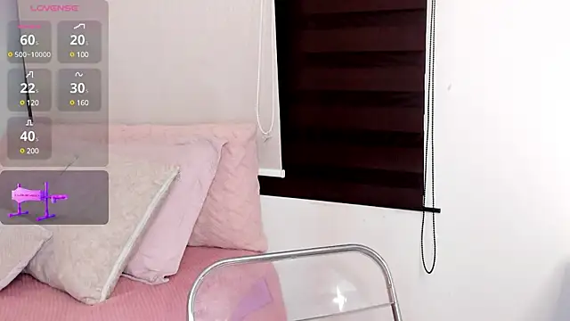 Snapshot of Alexxandra_12 chatting on February 2025 09:31:01 AM Alexxandra 12 online show from February 2025 09:31:01 AM