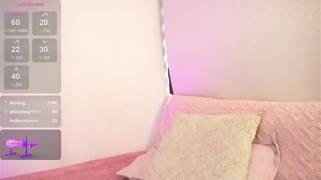 Snapshot of Alexxandra_12 chatting on March 2025 12:46:01 PM Alexxandra 12 online show from March 2025 12:46:01 PM