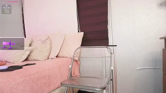 Snapshot of Alexxandra_12 chatting on October 2025 08:48:02 AM Alexxandra 12 online show from October 2025 08:48:02 AM